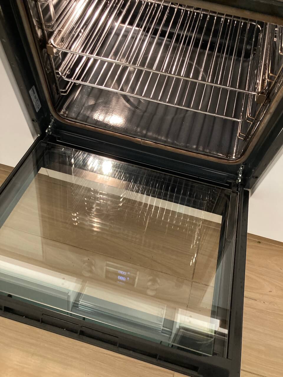 clean oven