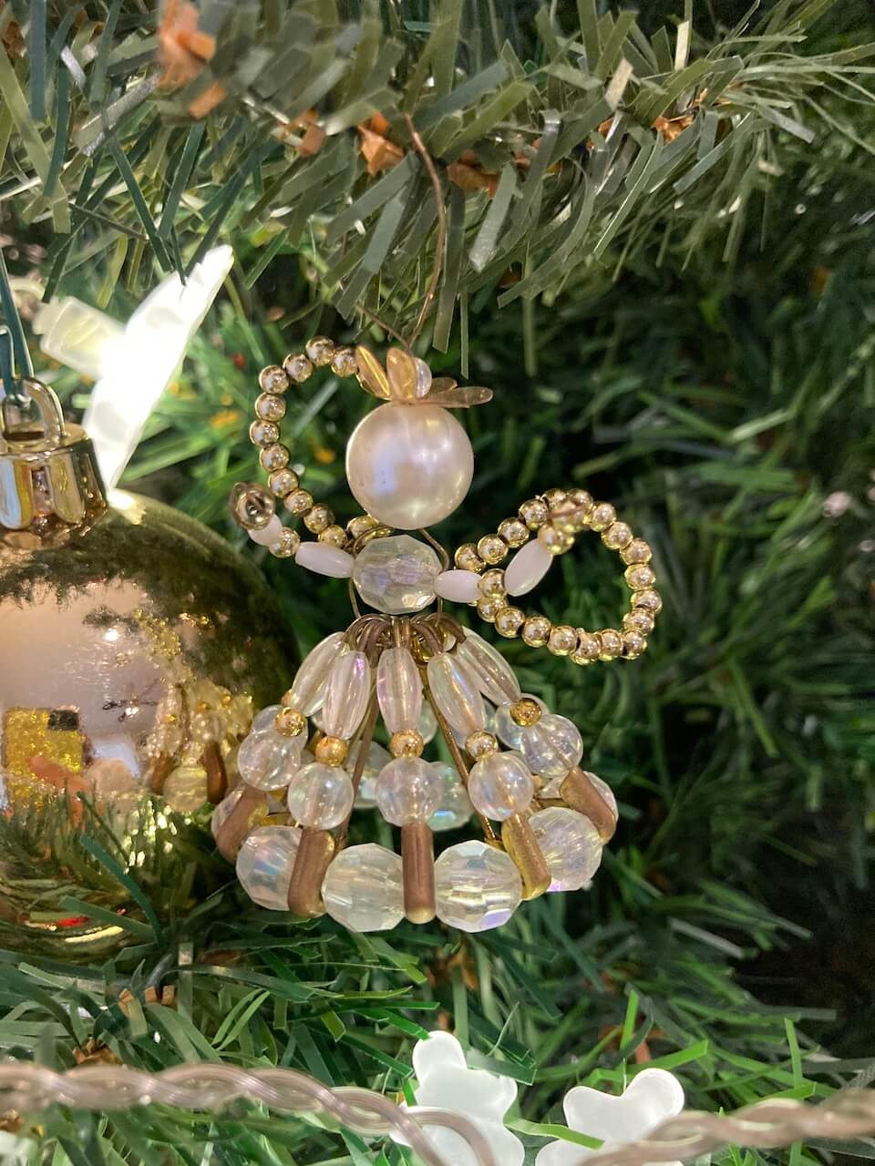 Christmas angel-Christmas tree decorating