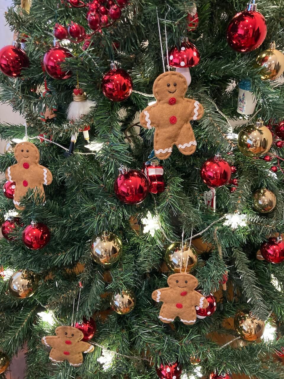 ginger bread men ornaments