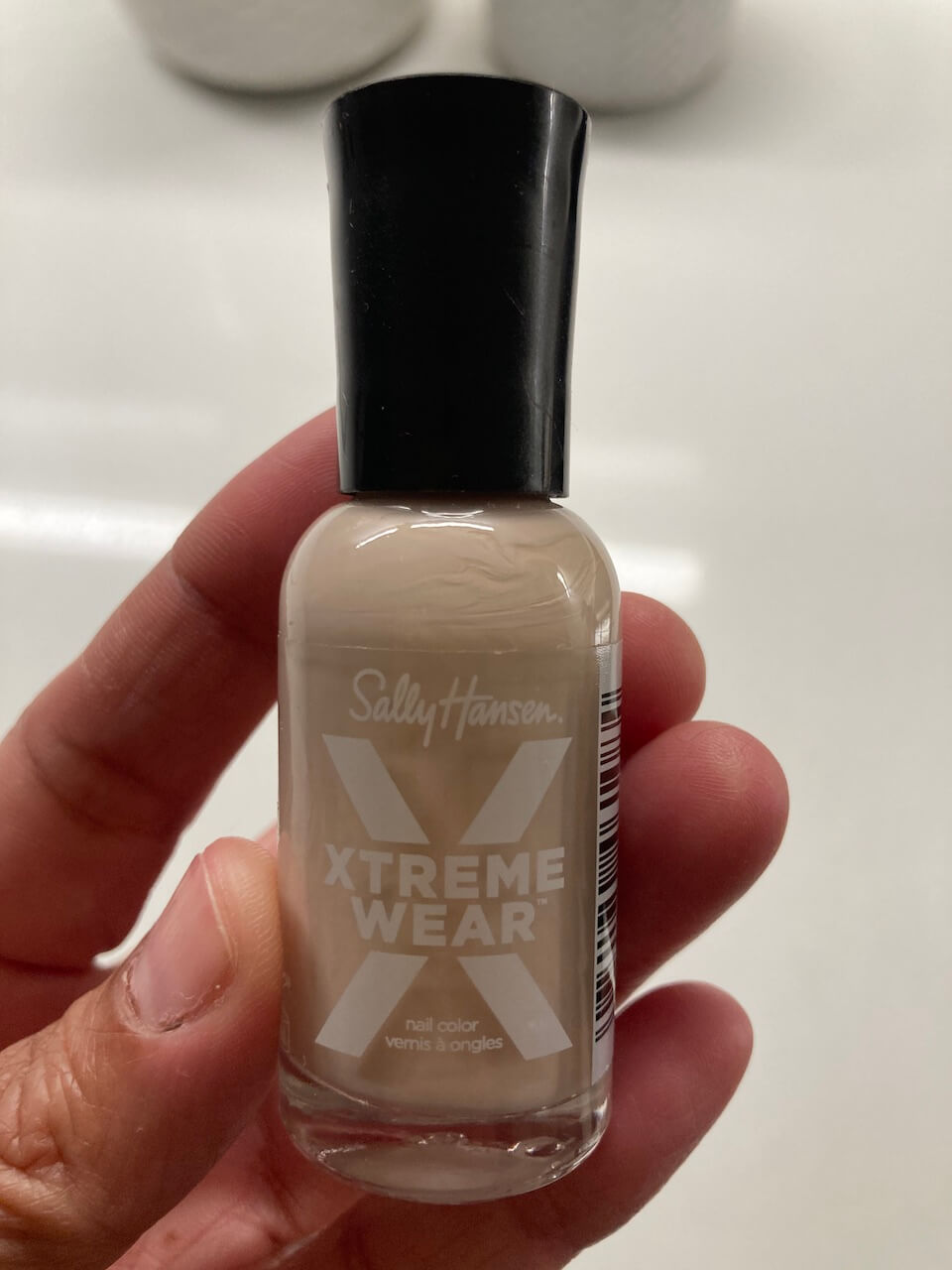 highlights and favourites-Sally Hansen nude nail polish