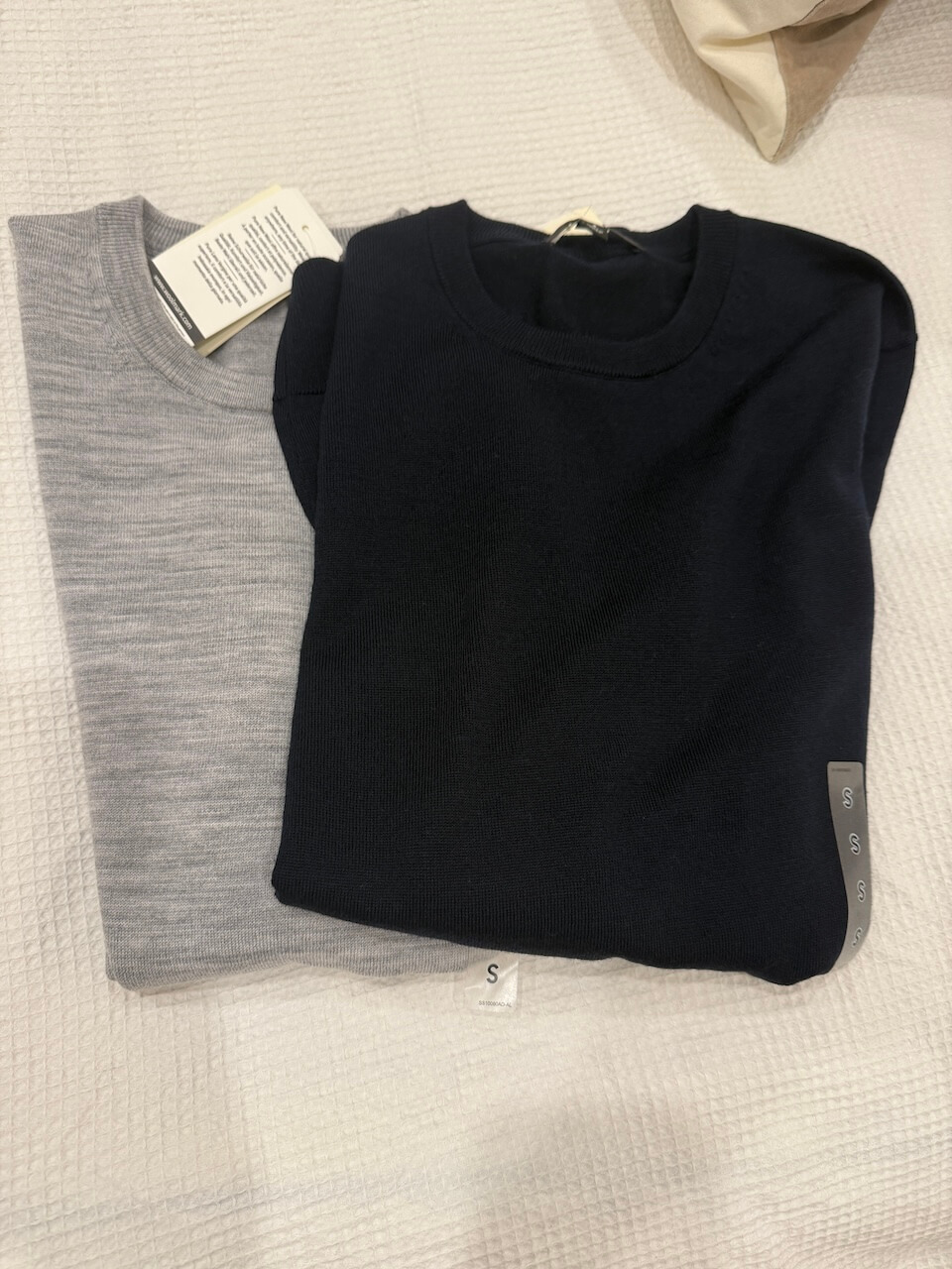Uniqlo jumpers