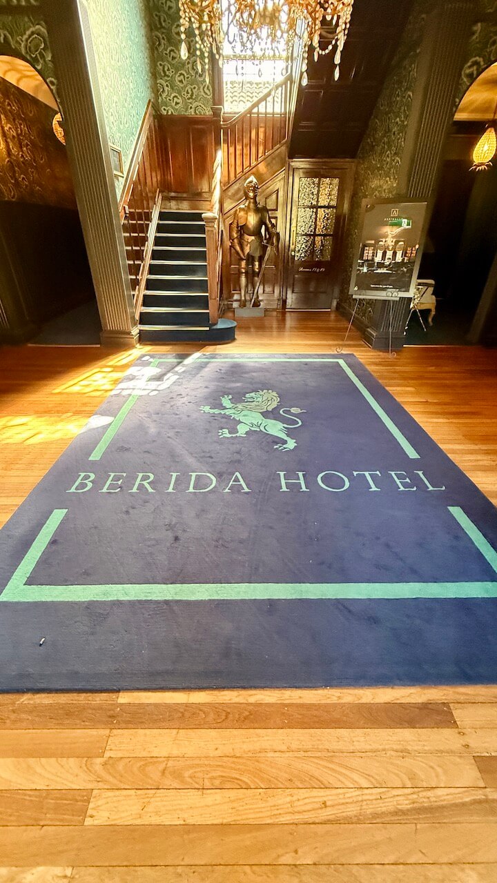 Entrance to Berida Hotel in Bowral